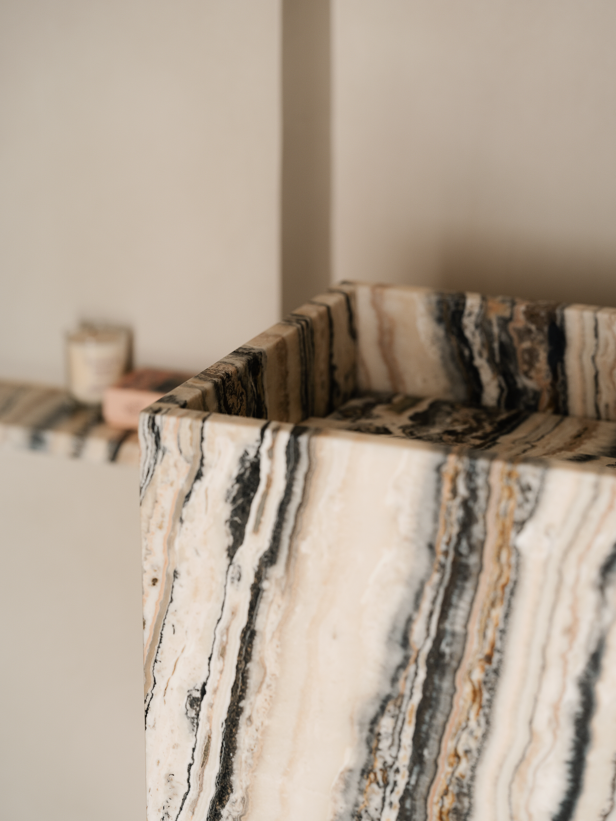 juanjerez_adrienne-vansoeterstede-st-mande-web-9950.jpg les bains de la renaissance paris architecture belleville 