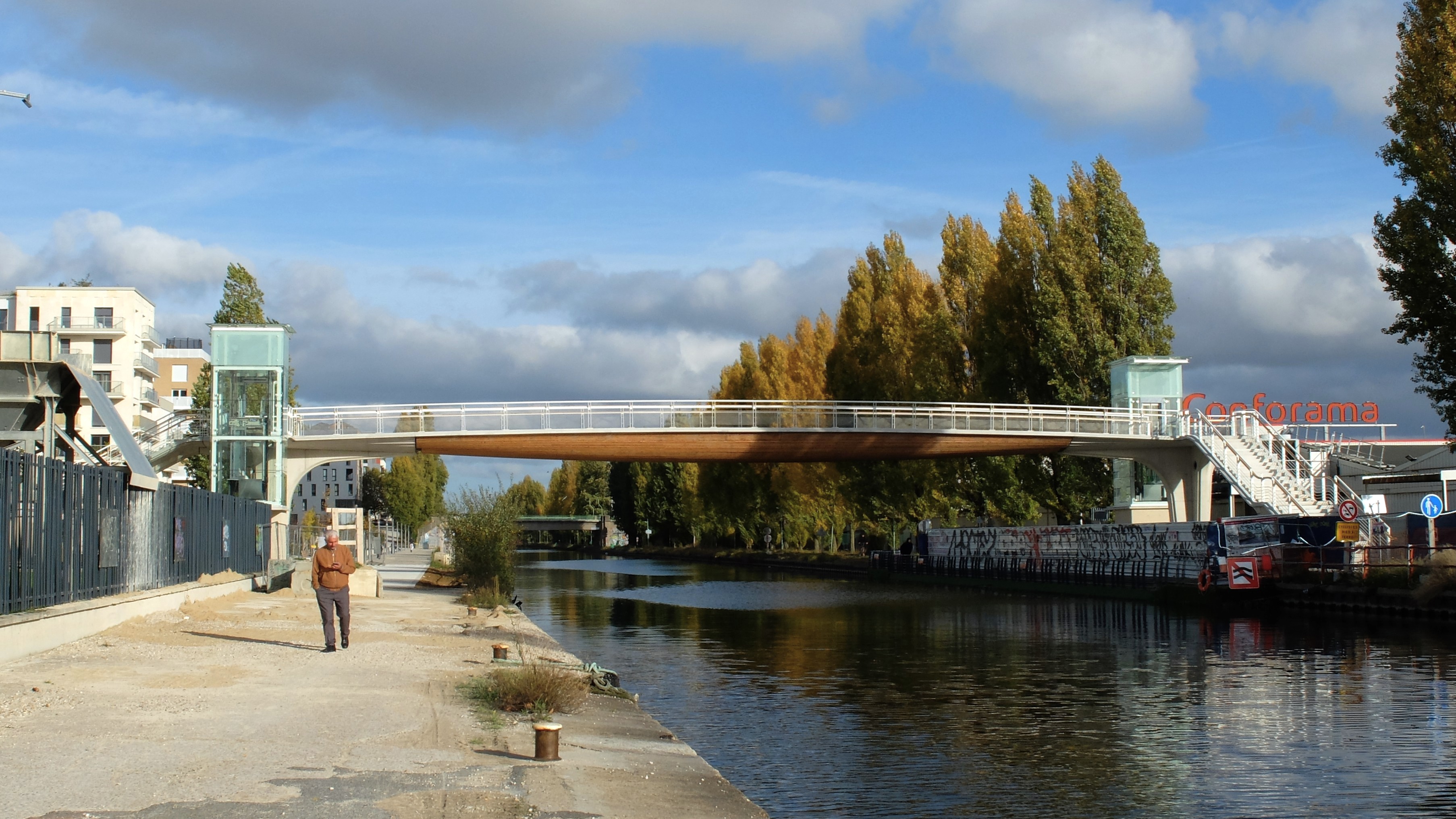 20250620_164120-scaled.jpg les bains de la renaissance paris architecture belleville 