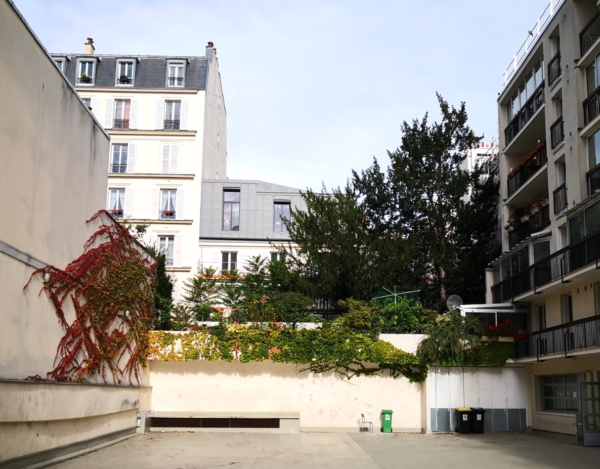 a98e06f8-98d6-4832-b3ef-25a61810777e.jpg les bains de la renaissance paris architecture belleville 